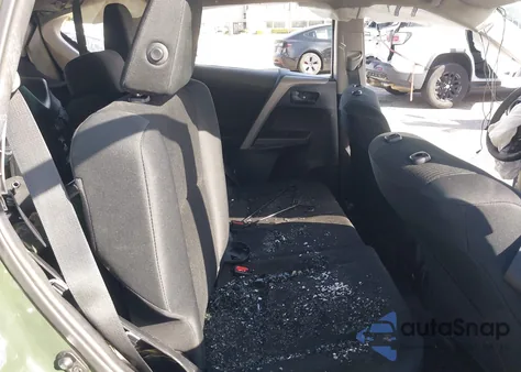 2017 Toyota Rav4 Le z USA, uszkodzony, nr VIN 2T3ZFREV1HW334365